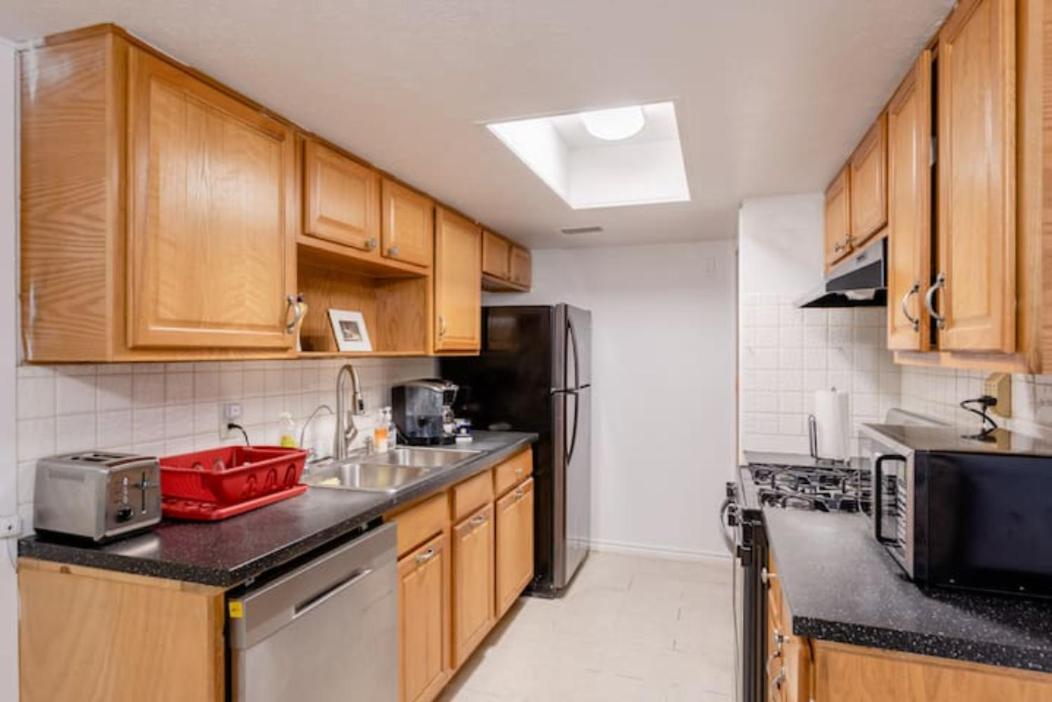Oasis 3 Near Dfw Airport With Mediterranean Setting Irving Bagian luar foto